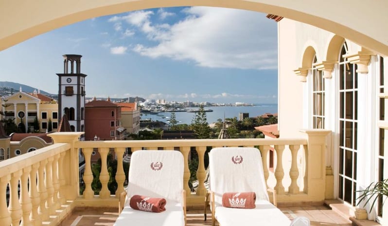 SEA VIEW SUITE BALCONY